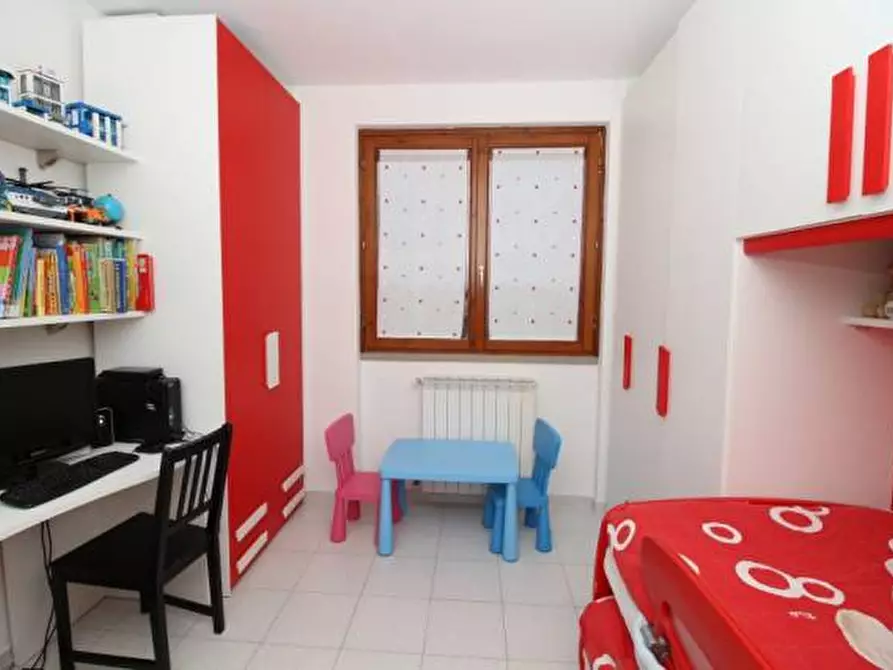 Immagine 5 di Appartamento in vendita  a Castelnuovo Berardenga