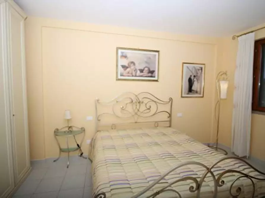 Immagine 6 di Appartamento in vendita  a Castelnuovo Berardenga