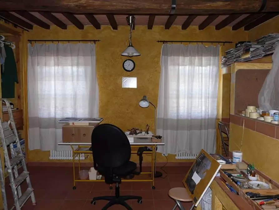 Immagine 4 di Porzione di casa in vendita  a Sovicille