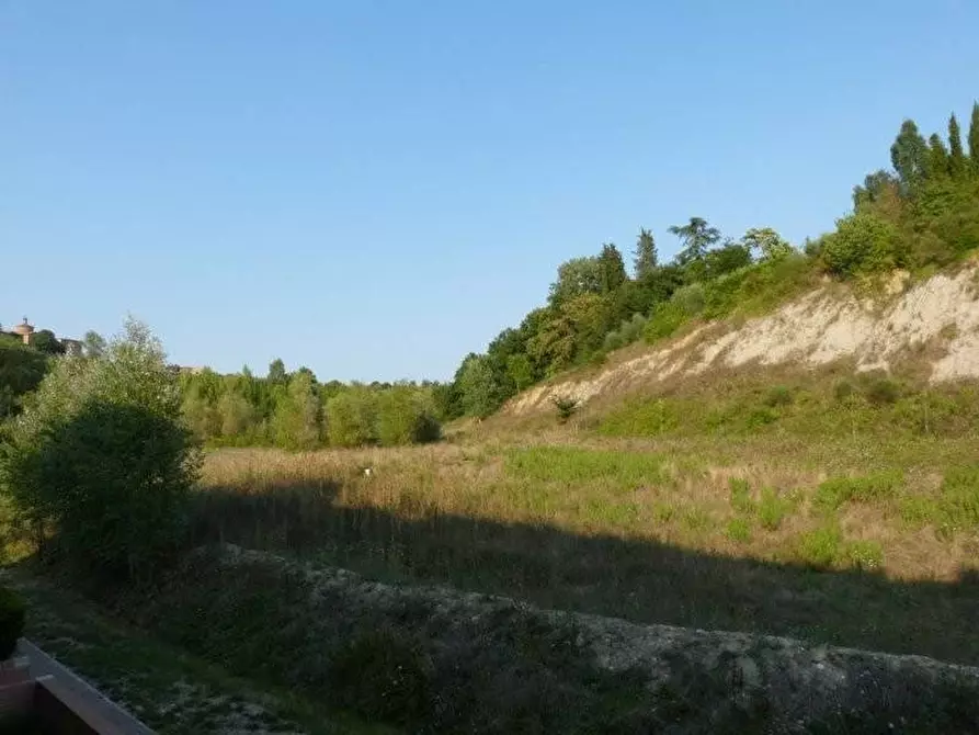 Immagine 7 di Appartamento in vendita  a Siena