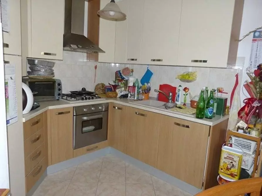 Immagine 2 di Appartamento in vendita  a Siena