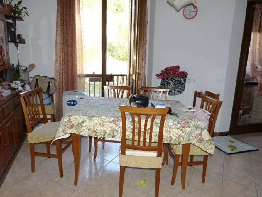 Immagine 5 di Appartamento in vendita  a Siena