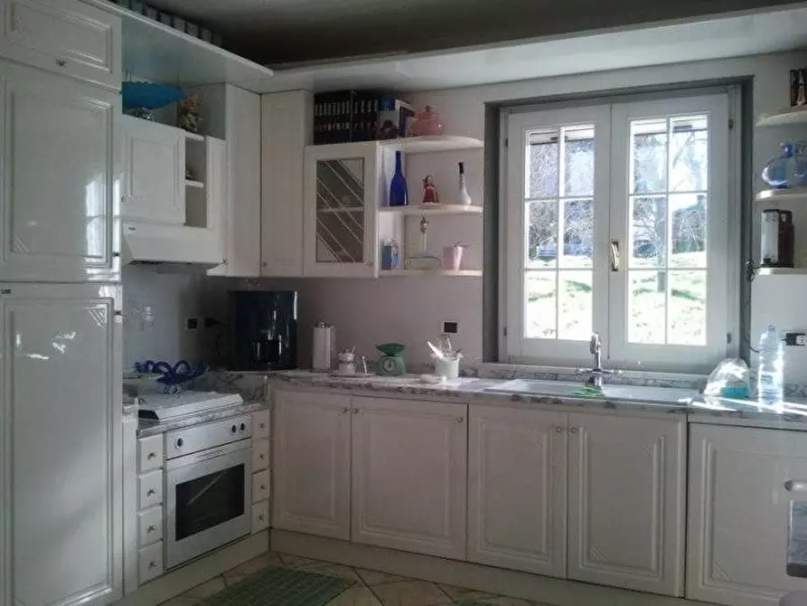 Immagine 3 di Villa in vendita  a Pienza