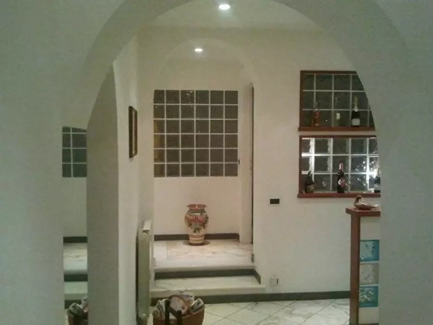 Immagine 9 di Villa in vendita  a Pienza