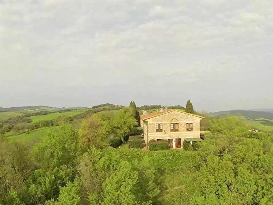 Immagine 5 di Porzione di casa in vendita  a Volterra