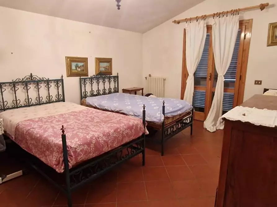 Immagine 18 di Villa in vendita  a Casciana Terme Lari