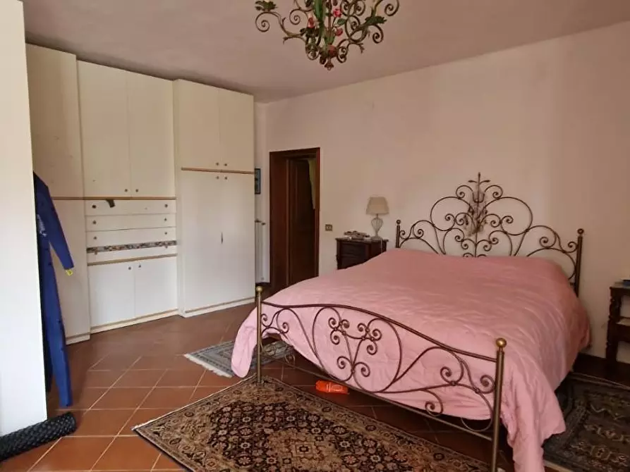 Immagine 17 di Villa in vendita  a Casciana Terme Lari