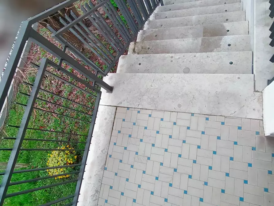 Immagine 28 di Casa indipendente in vendita  a Cascina