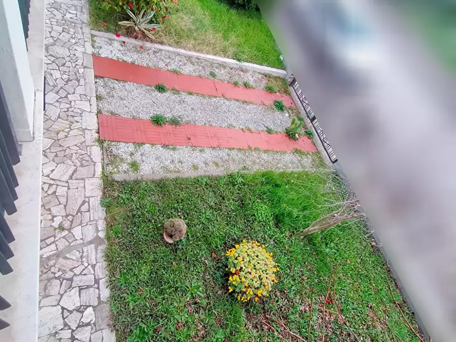 Immagine 29 di Casa indipendente in vendita  a Cascina