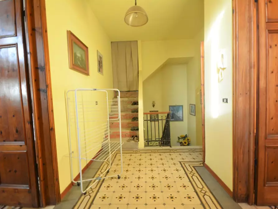 Immagine 16 di Villa in vendita  a Lucca
