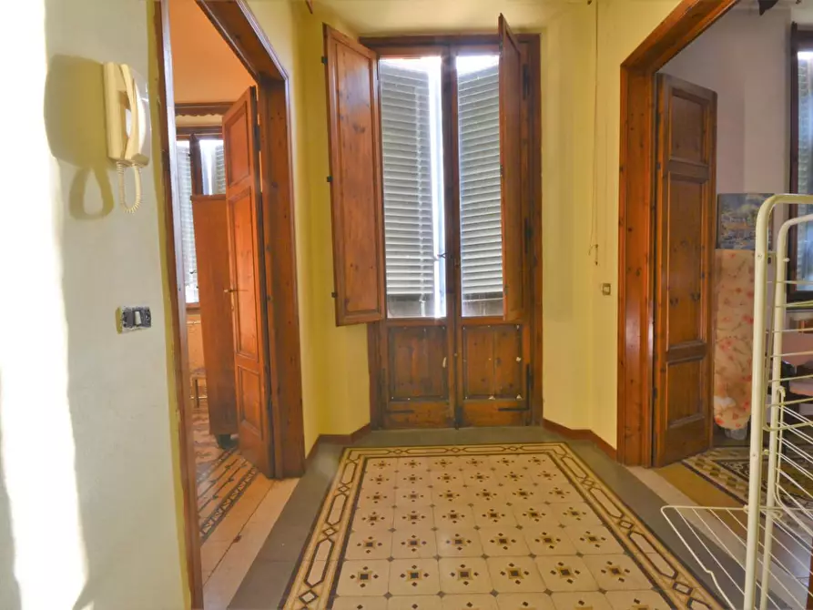 Immagine 12 di Villa in vendita  a Lucca