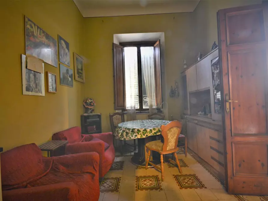 Immagine 9 di Villa in vendita  a Lucca