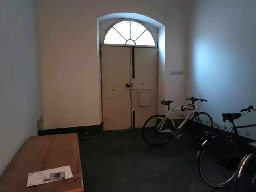 Immagine 29 di Appartamento in vendita  a Lucca