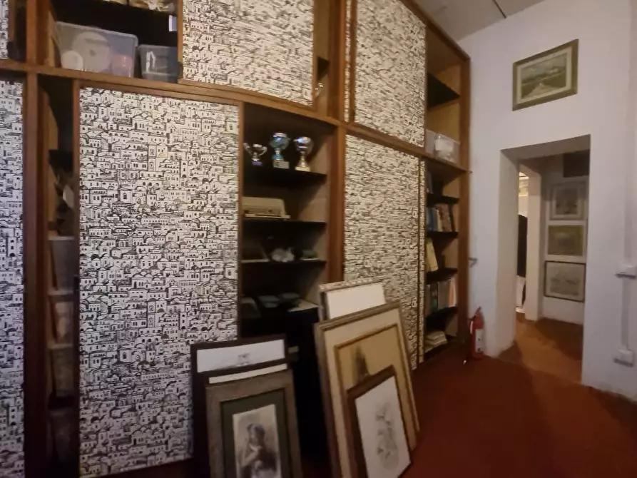 Immagine 4 di Ufficio in vendita  a Livorno