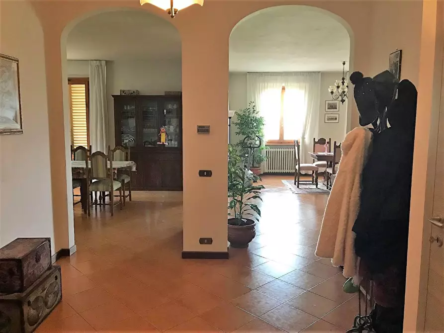 Immagine 20 di Villa in vendita  a Montelupo Fiorentino