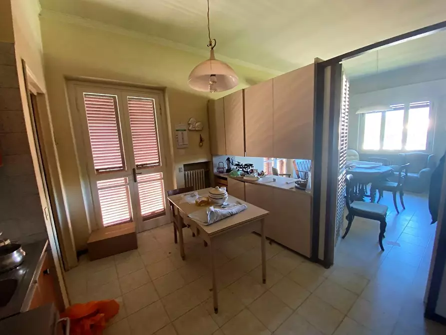 Immagine 14 di Villa in vendita  a Lucca