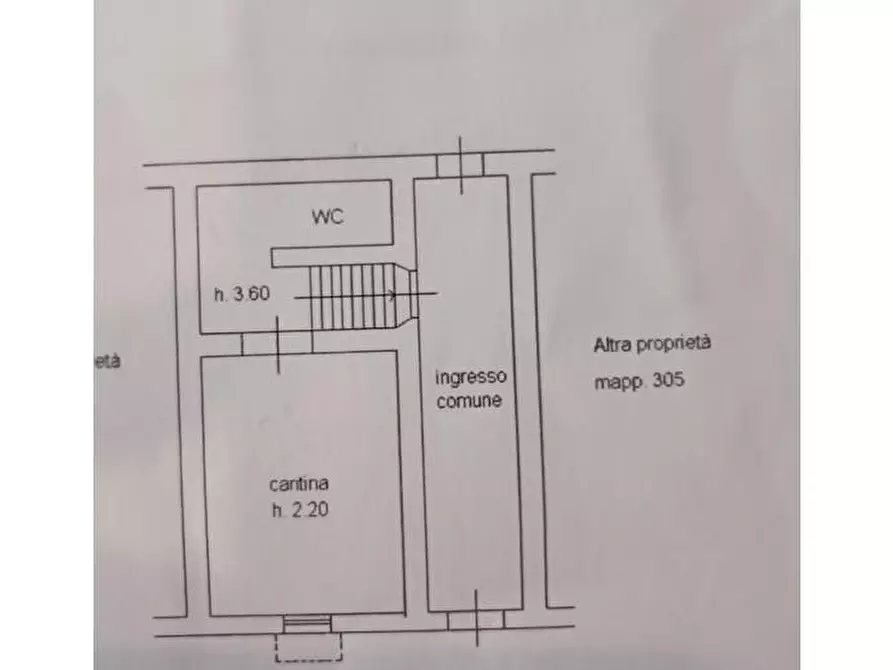 Immagine 19 di Appartamento in vendita  a Massa