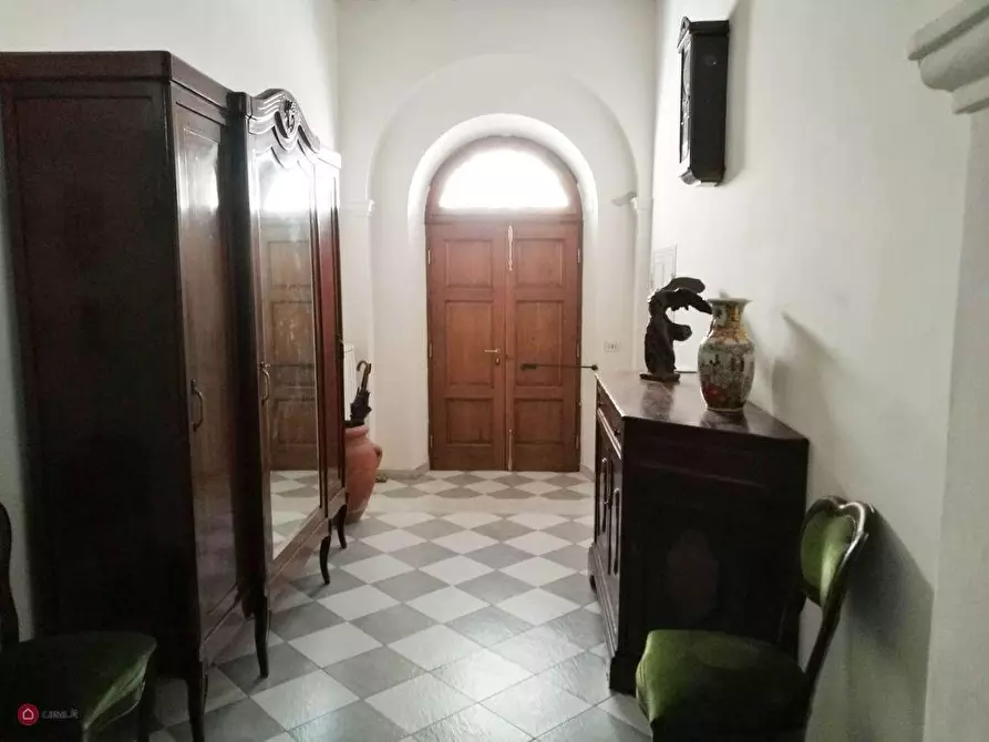 Immagine 3 di Appartamento in vendita  a Carrara