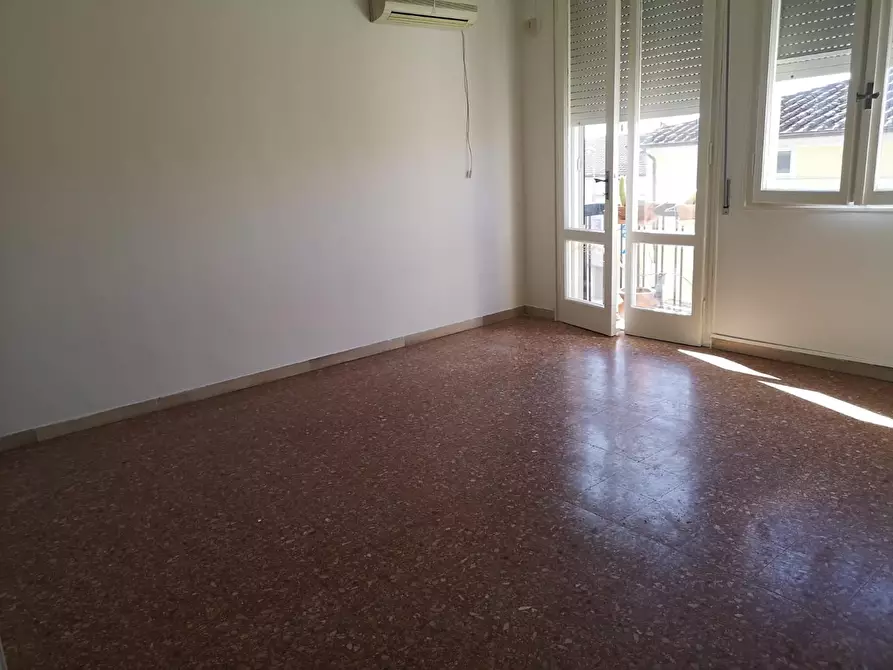 Immagine 1 di Appartamento in vendita  a Cascina