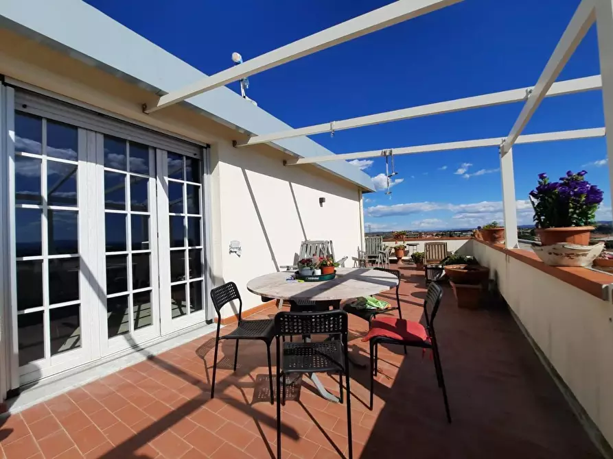 Immagine 13 di Mansarda in vendita  a Cascina