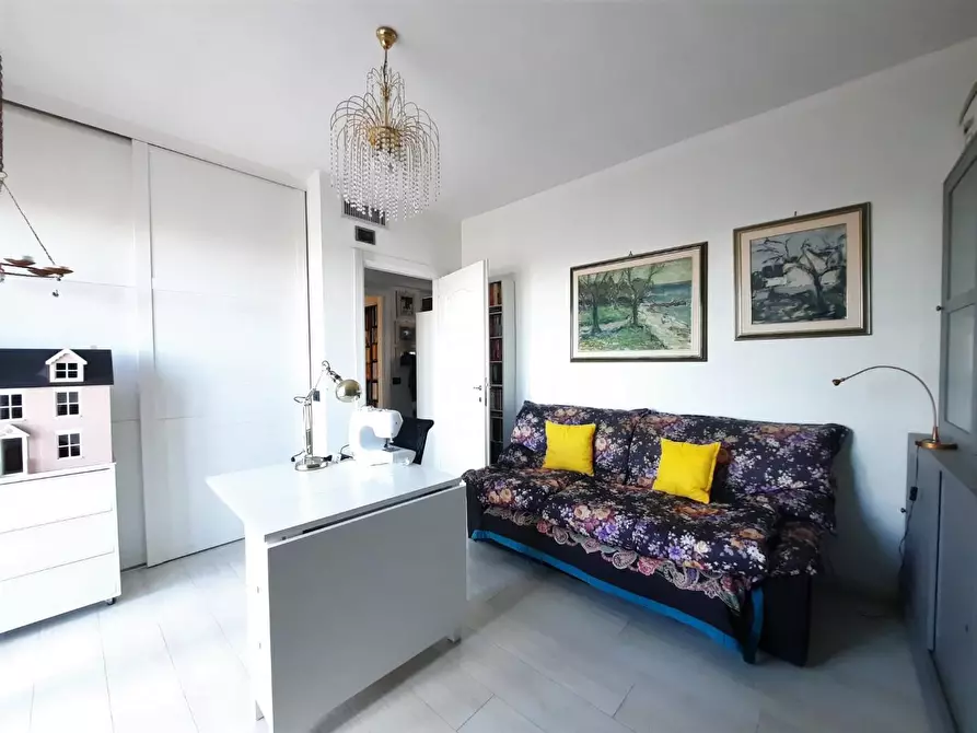 Immagine 30 di Mansarda in vendita  a Cascina