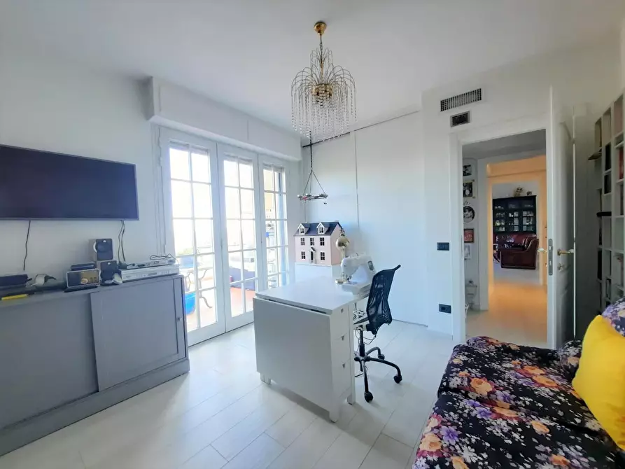 Immagine 29 di Mansarda in vendita  a Cascina