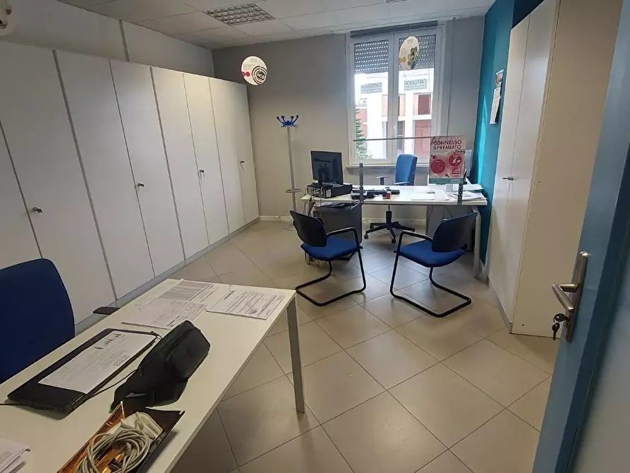 Immagine 6 di Appartamento in vendita  a Massa