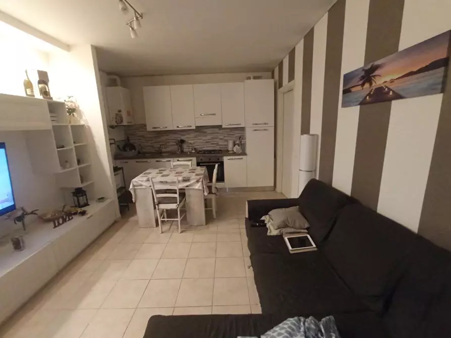 Immagine 2 di Appartamento in vendita  a Santa Maria A Monte