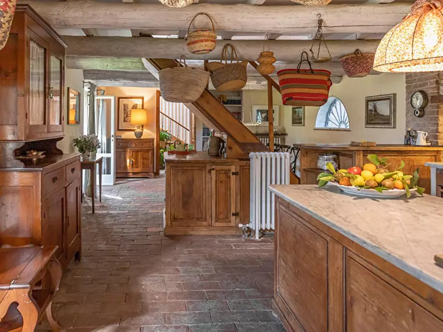 Immagine 10 di Villa in affitto  a Vecchiano