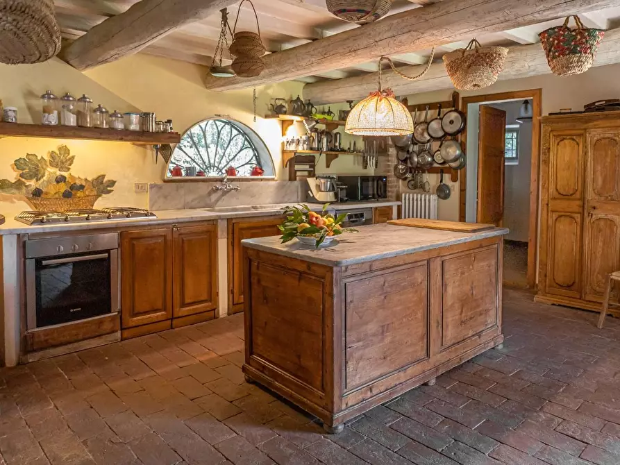 Immagine 9 di Villa in affitto  a Vecchiano