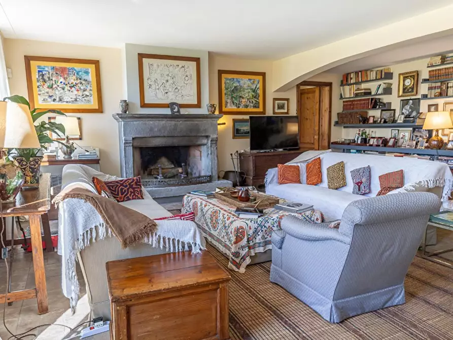 Immagine 16 di Villa in affitto  a Vecchiano