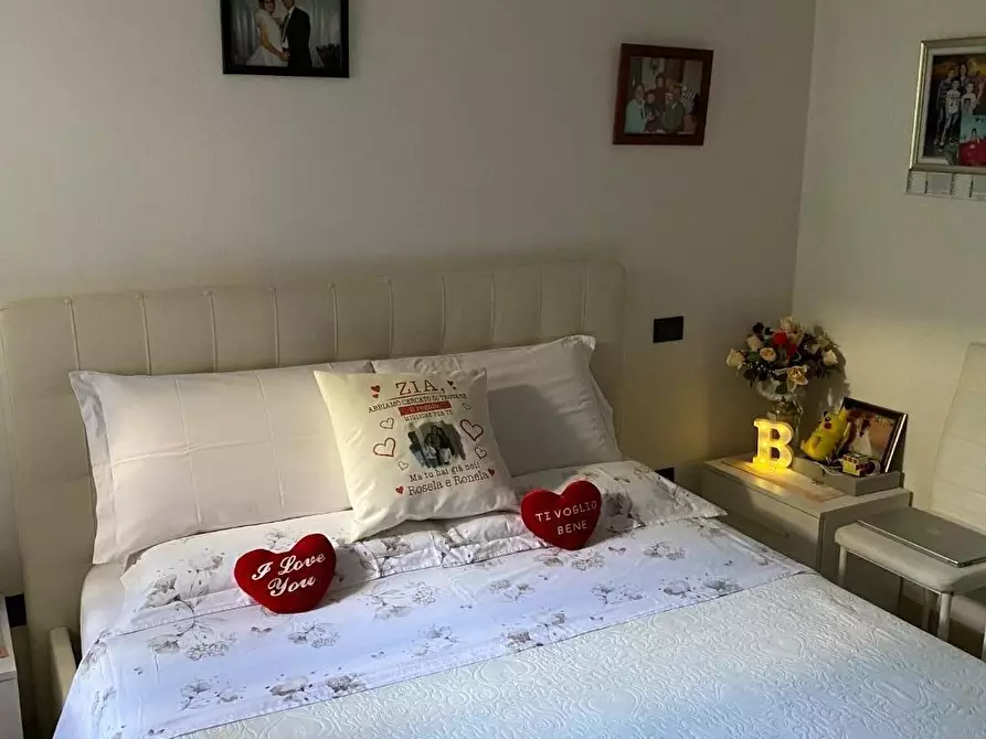 Immagine 4 di Appartamento in vendita  a Massa