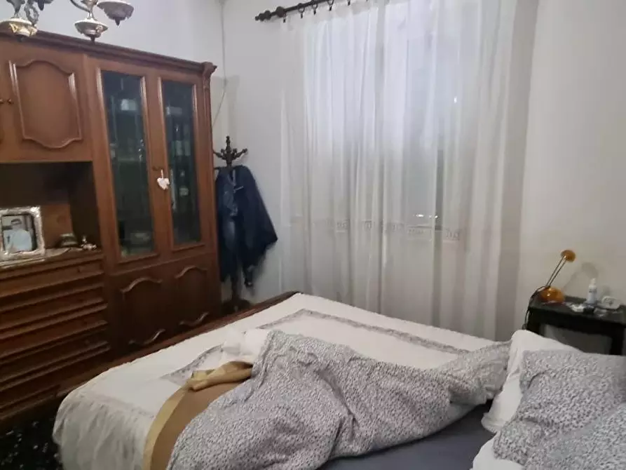 Immagine 19 di Casa indipendente in vendita  a Massa