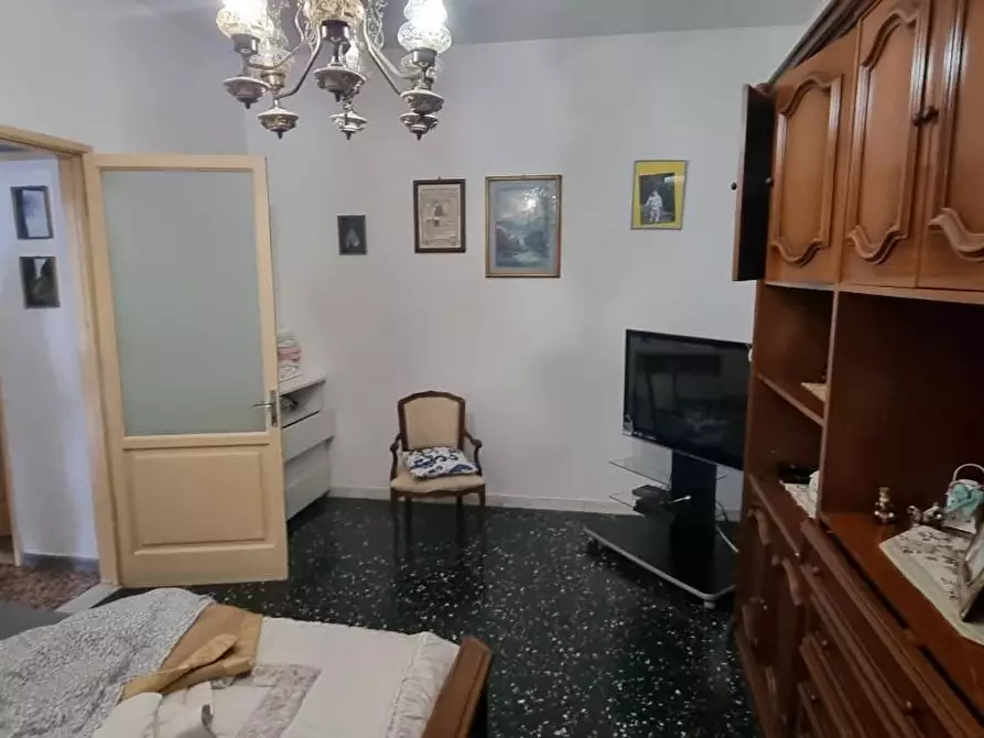 Immagine 22 di Casa indipendente in vendita  a Massa