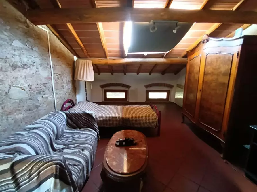 Immagine 39 di Terratetto in vendita  a Capannori