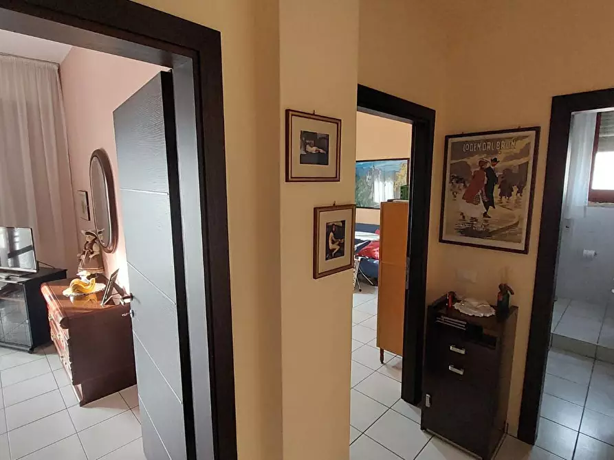 Immagine 9 di Appartamento in vendita  a Empoli