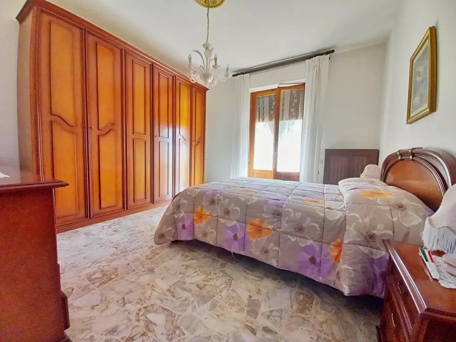 Immagine 17 di Appartamento in vendita  a Castelfiorentino