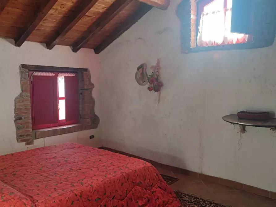 Immagine 69 di Azienda agricola in vendita  a Pontremoli