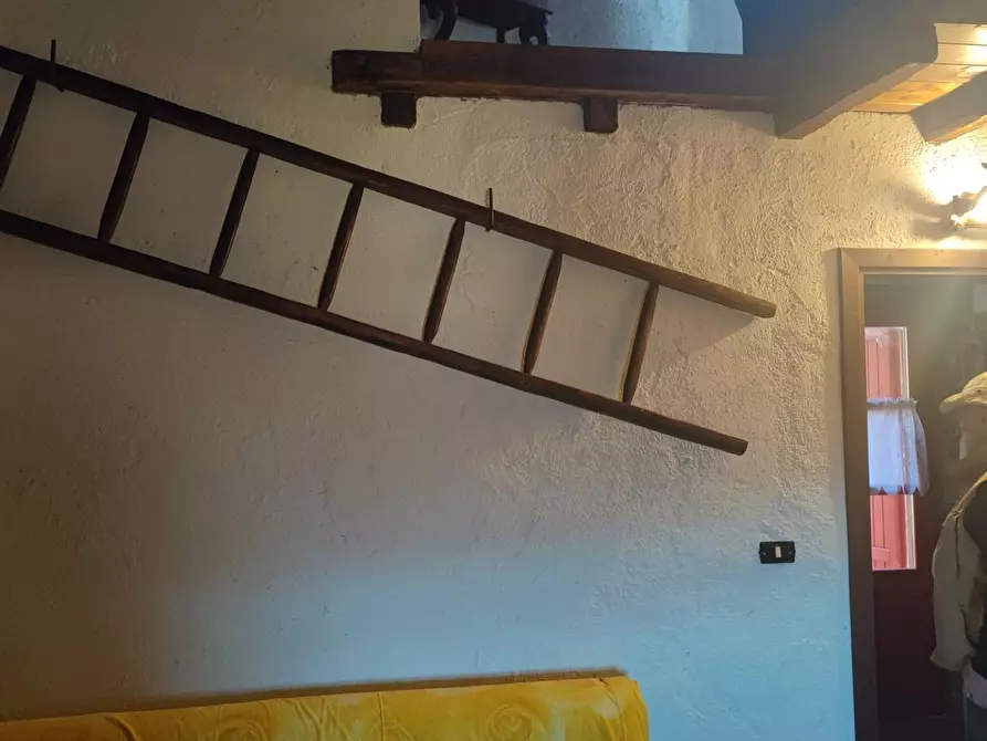 Immagine 68 di Azienda agricola in vendita  a Pontremoli