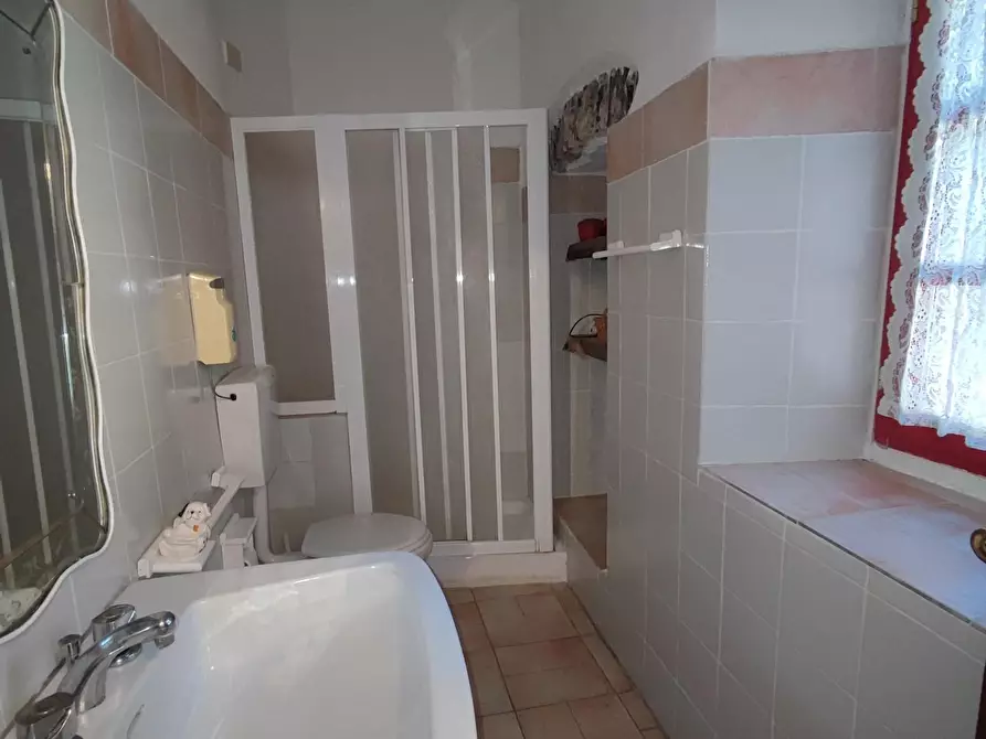 Immagine 43 di Azienda agricola in vendita  a Pontremoli