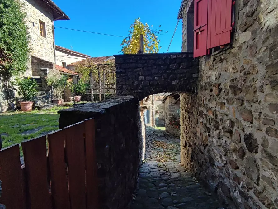 Immagine 56 di Azienda agricola in vendita  a Pontremoli