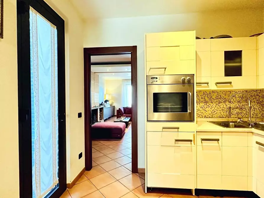 Immagine 14 di Casa bifamiliare in vendita  a Camaiore