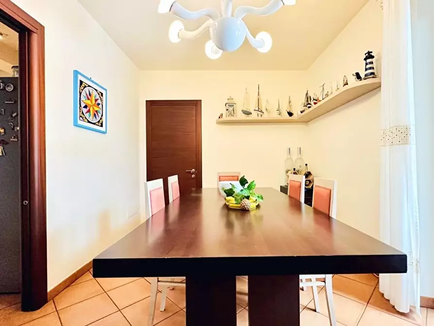 Immagine 13 di Casa bifamiliare in vendita  a Camaiore