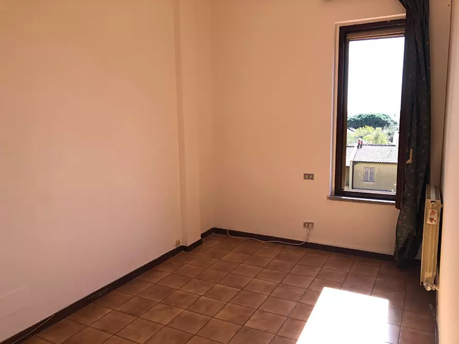Immagine 22 di Villetta a schiera in affitto  a Calci