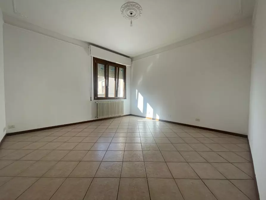Immagine 1 di Appartamento in vendita  a Poggibonsi