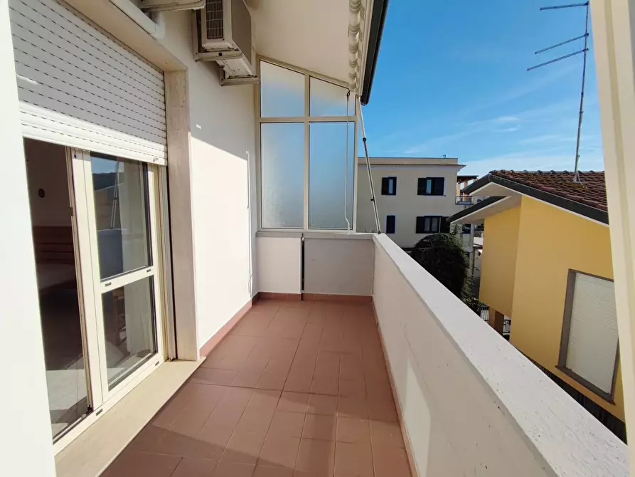 Immagine 25 di Villetta a schiera in vendita  a Viareggio