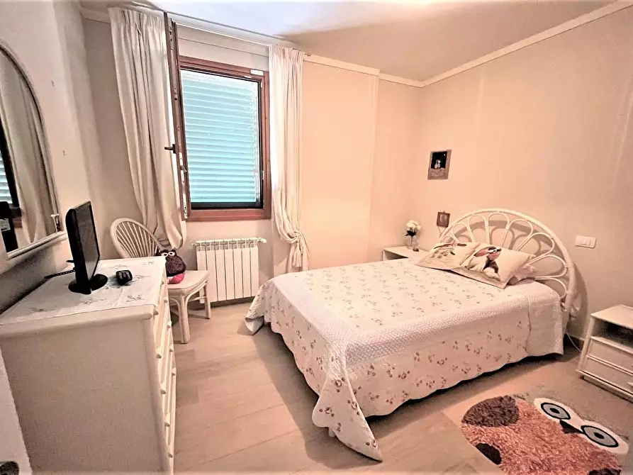 Immagine 9 di Mansarda in vendita  a Certaldo