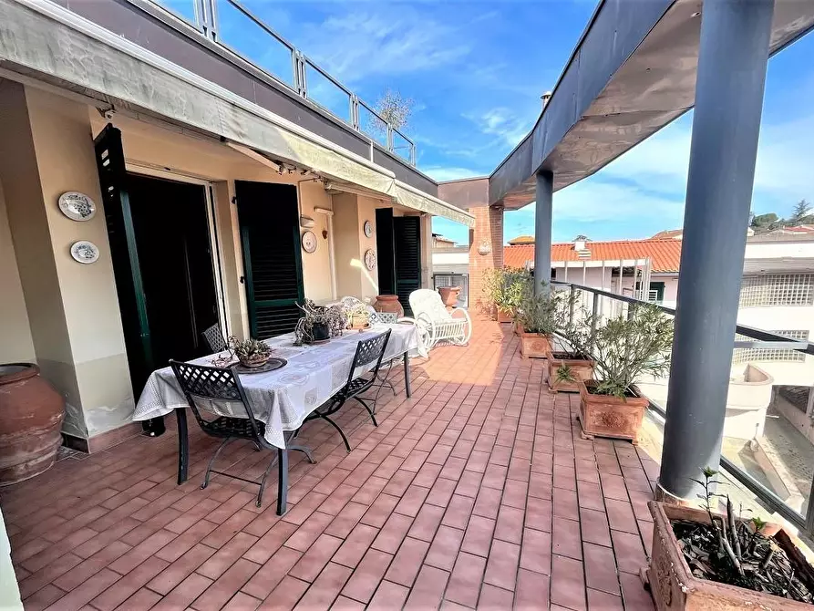 Immagine 15 di Mansarda in vendita  a Certaldo