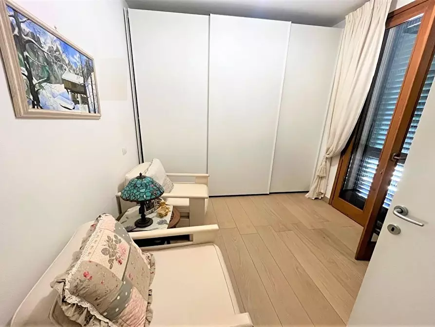 Immagine 11 di Mansarda in vendita  a Certaldo