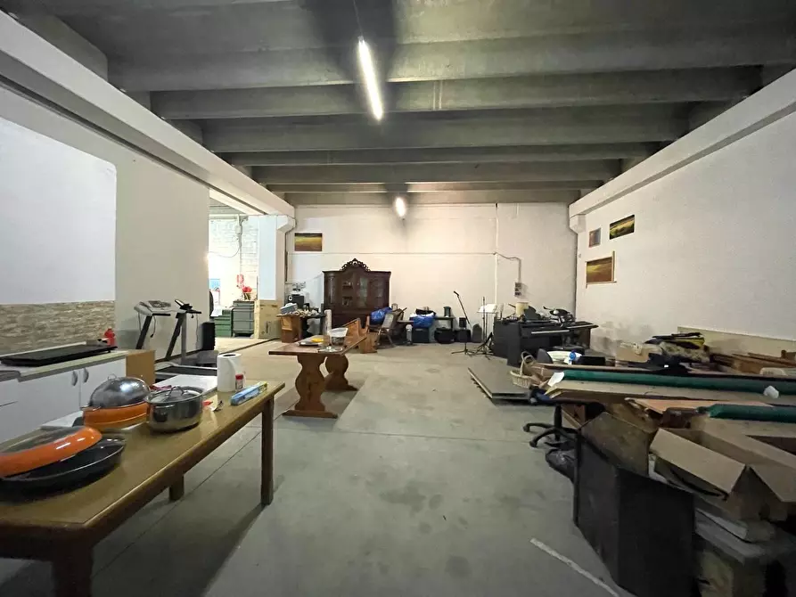 Immagine 10 di Capannone industriale in vendita  a Vezzano Ligure